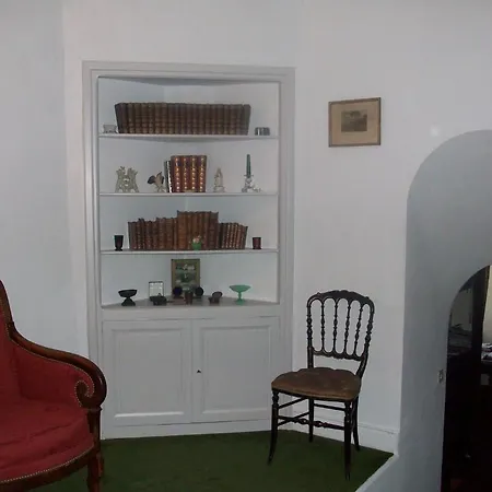 Le Domaine Du Chapitre Готель типу 