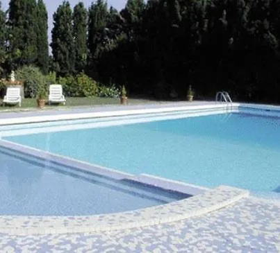 Le Domaine Du Chapitre 2*